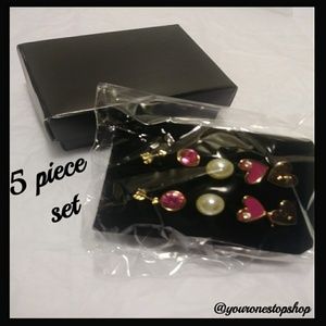 🆕"Hearts for you" 5pc earring set
